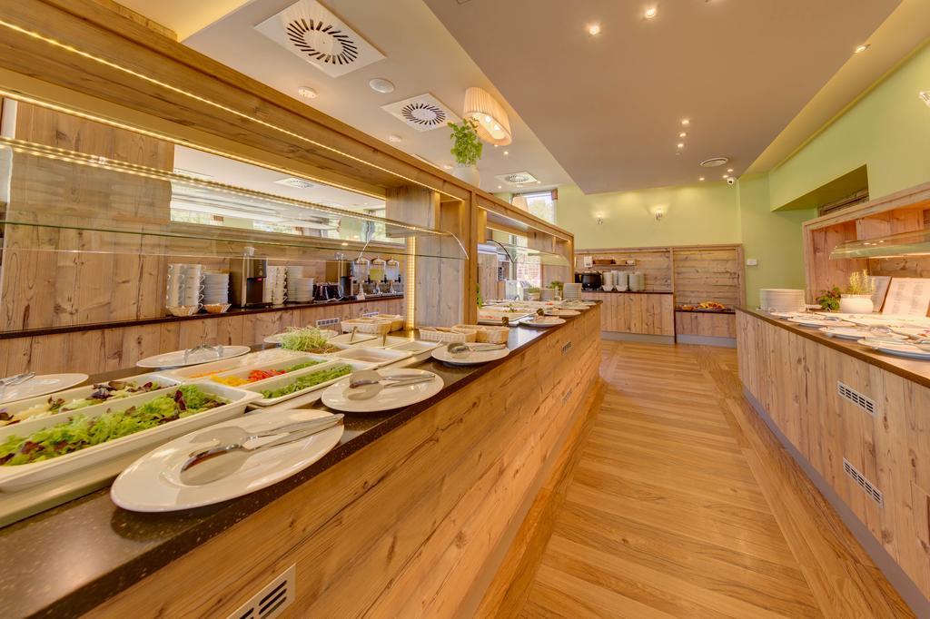 Mineral Hotel Malinowy Raj Solec-Zdrój Εξωτερικό φωτογραφία